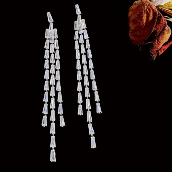 Cascading Silver Dangle Drop Earrings - Picture 2 of 2